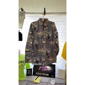 Clearwater outfitters- L 100% Cotton button down